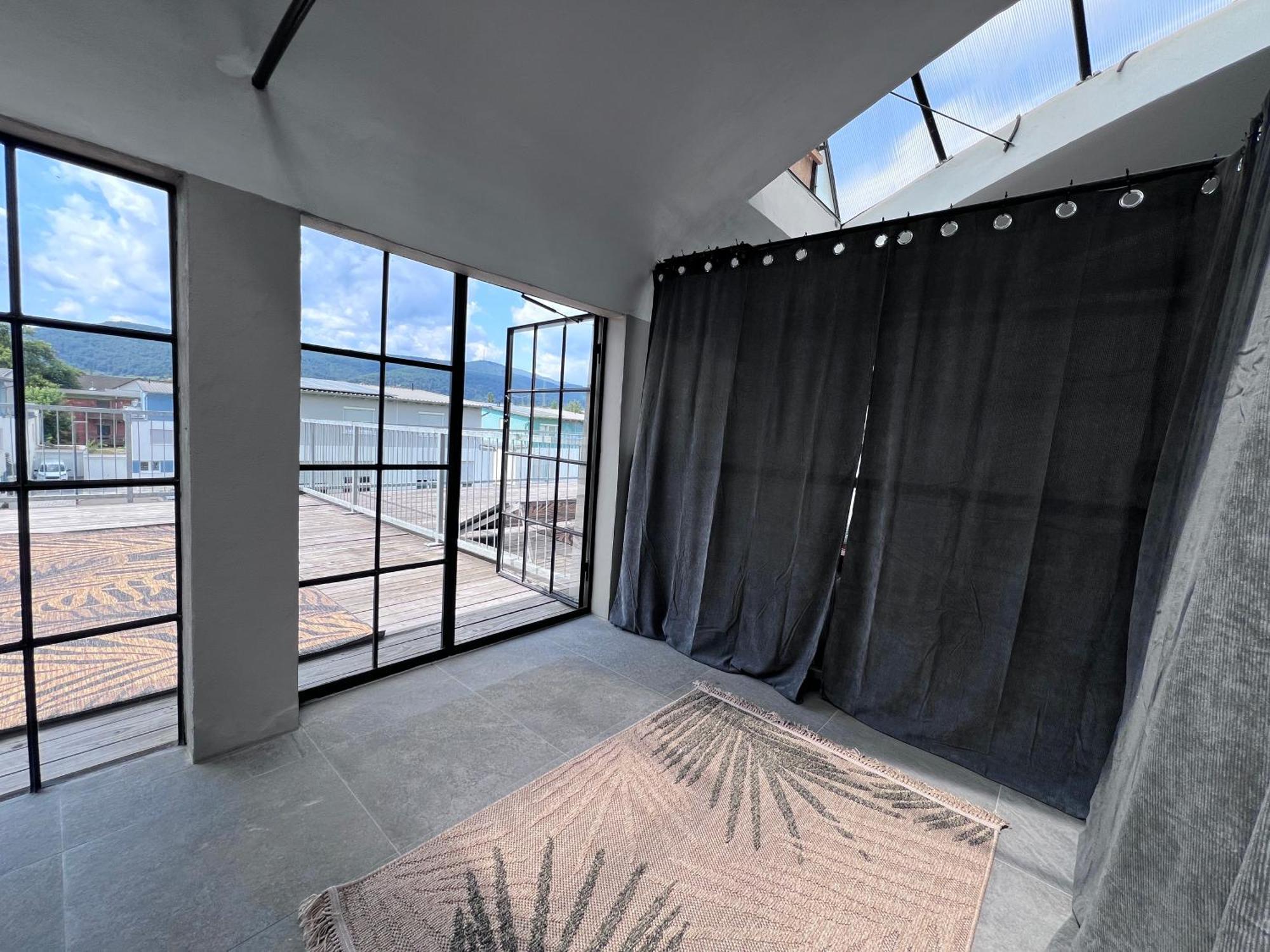 Neu! Upper Industrial Loft Domizil Mit Dachterrasse & Ausblick Holiday home